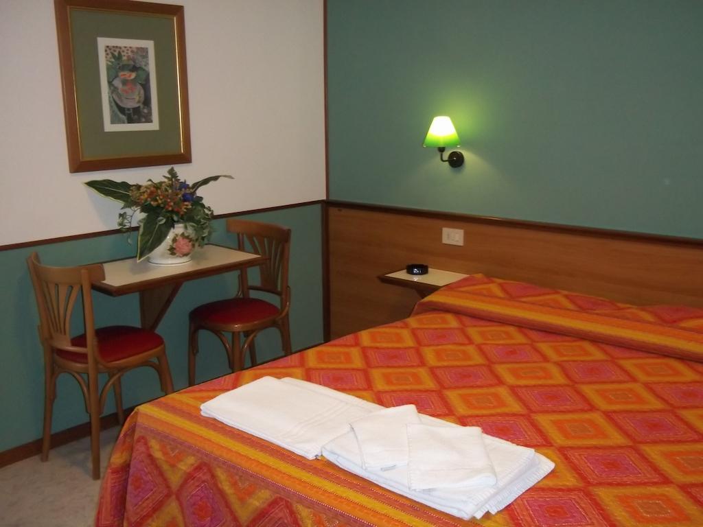 Villa Romana Lignano Sabbiadoro Room photo