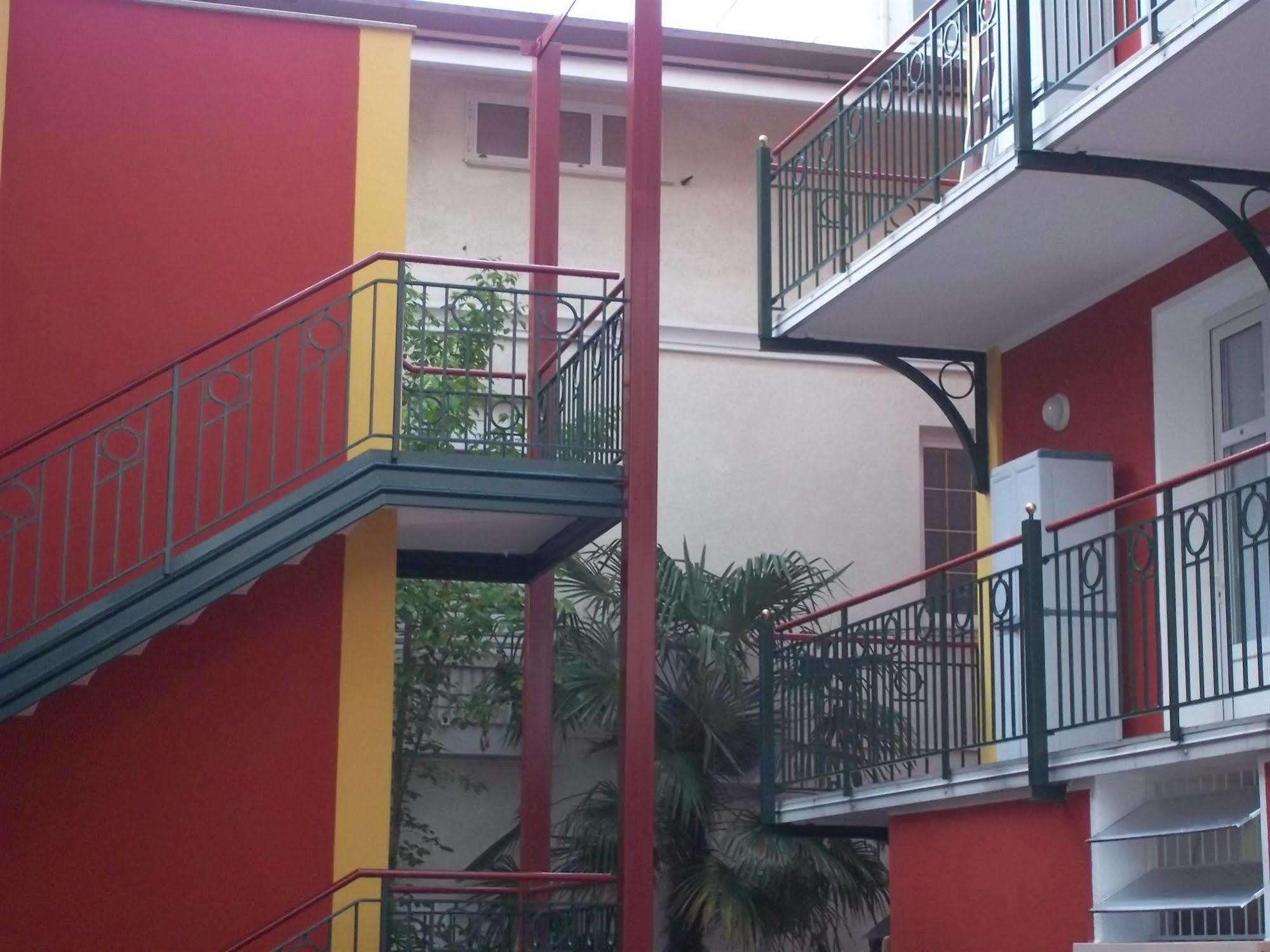Villa Romana Lignano Sabbiadoro Exterior photo